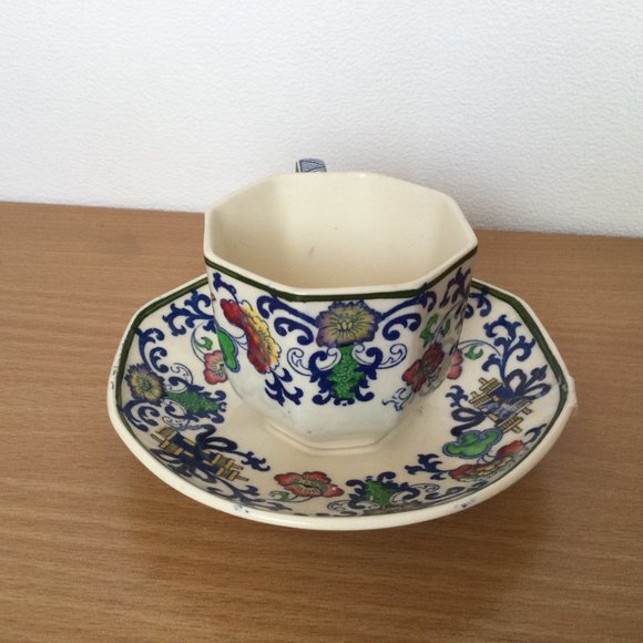 Antique Royal Doulton "Nankin" A.D cup and saucer registered No597783 small rare - Picture 2 of 7